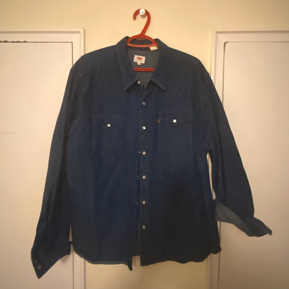 2xl Levi’s Denim Men’s pearl Snap Button shirt